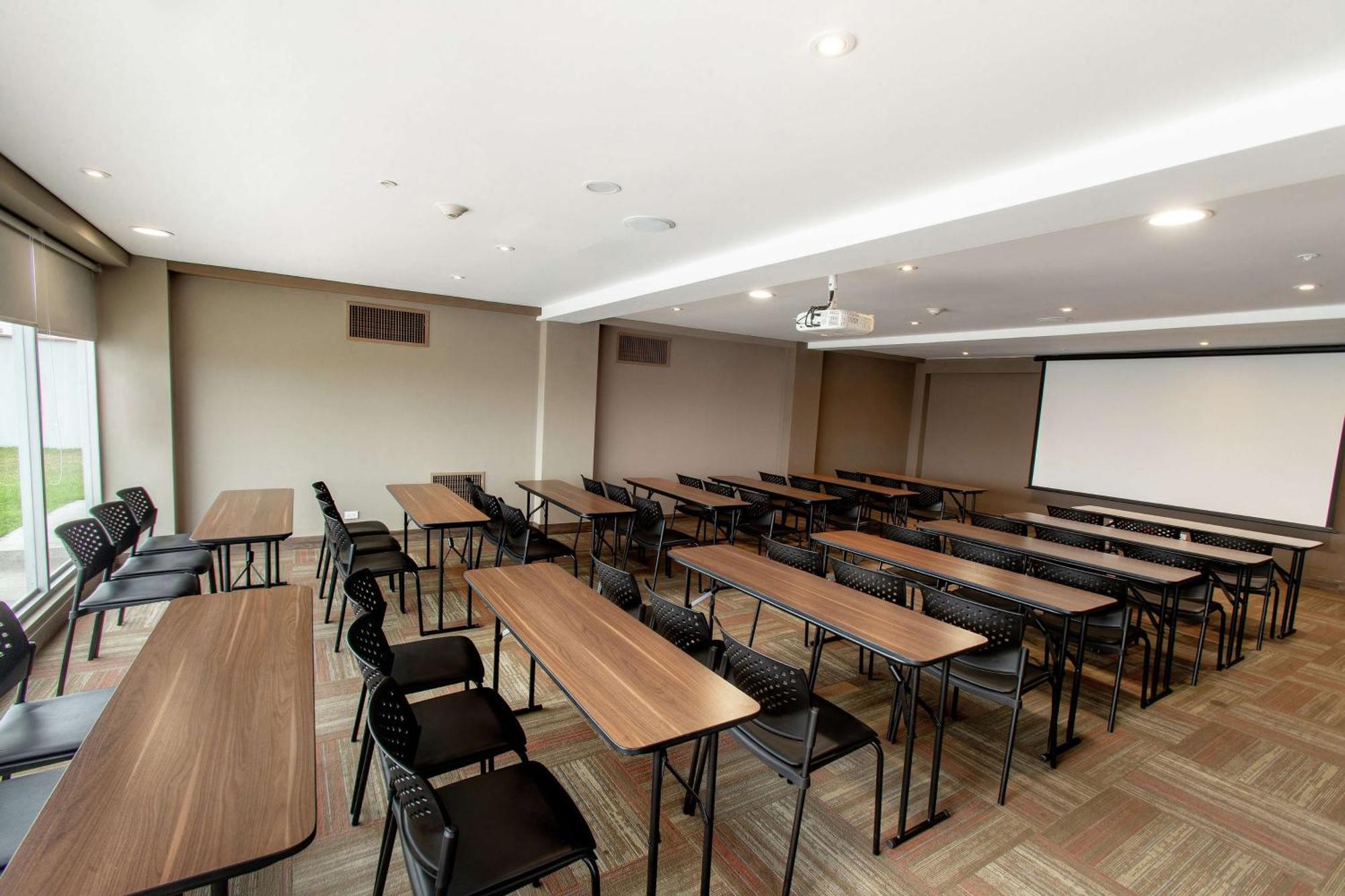 Hampton By Hilton Lima San Isidro Hotel Luaran gambar
