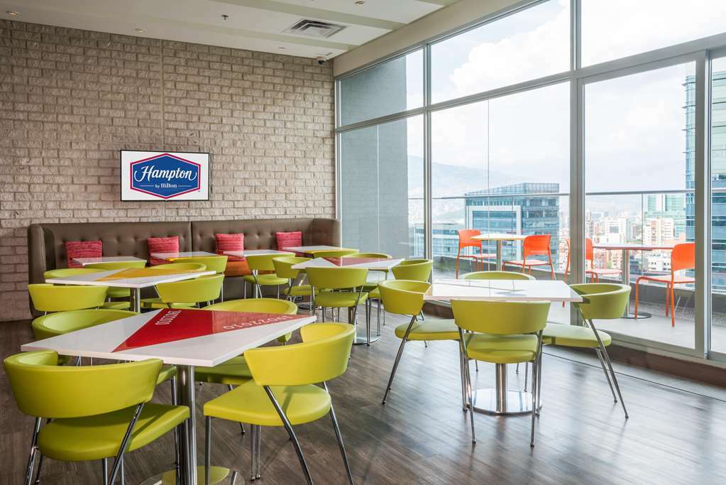 Hampton By Hilton Lima San Isidro Hotel Restoran gambar